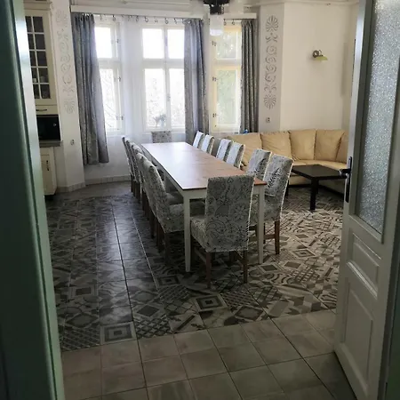 Stavitelova